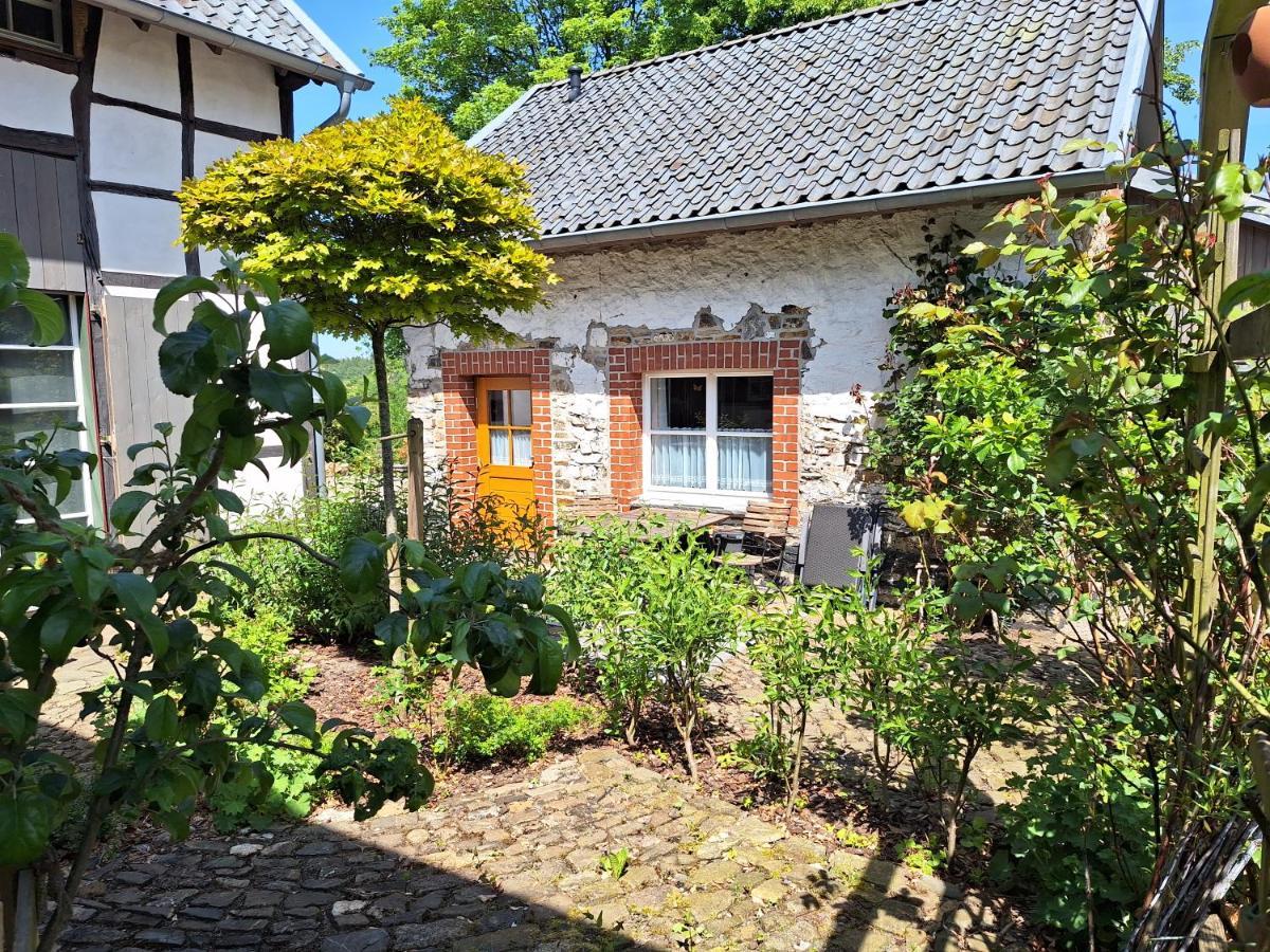 Ferienhaus Altes Backhaus Ретґен Екстер'єр фото